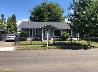 1438 E St, Springfield, OR 97477