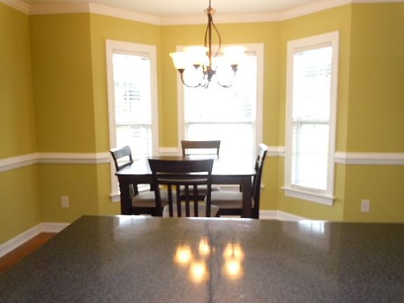 5th image of 204 Clayside Dr