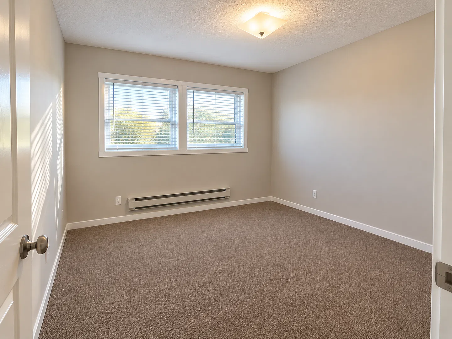 Cox Apartments — Photo 4