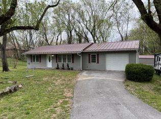 205 E College Ave, Harrison, AR 72601
