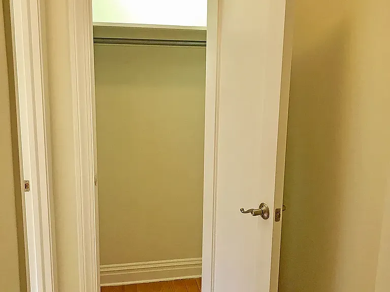 8 Gramercy Park S #2F — Photo 5