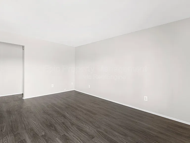 17020 Raupp St #103 — Photo 4