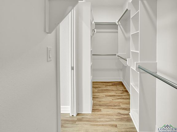 3rd image of 1800 Jessica Dr