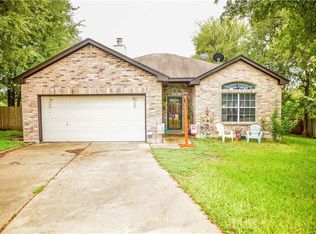 113 Oriole Cv, Cedar Creek, TX 78612