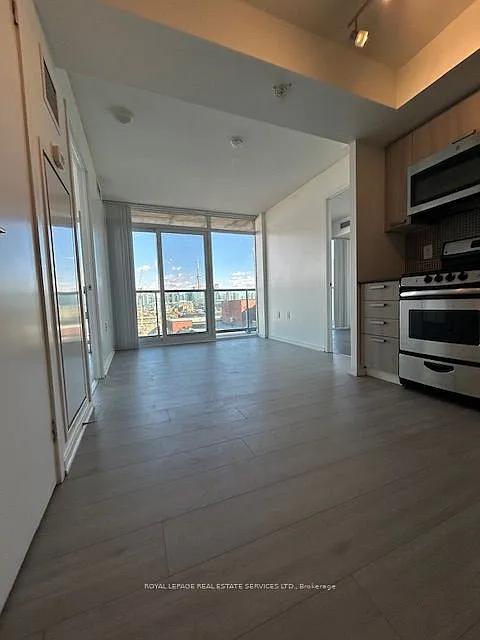 2 bed, $2,700 — Photo 4