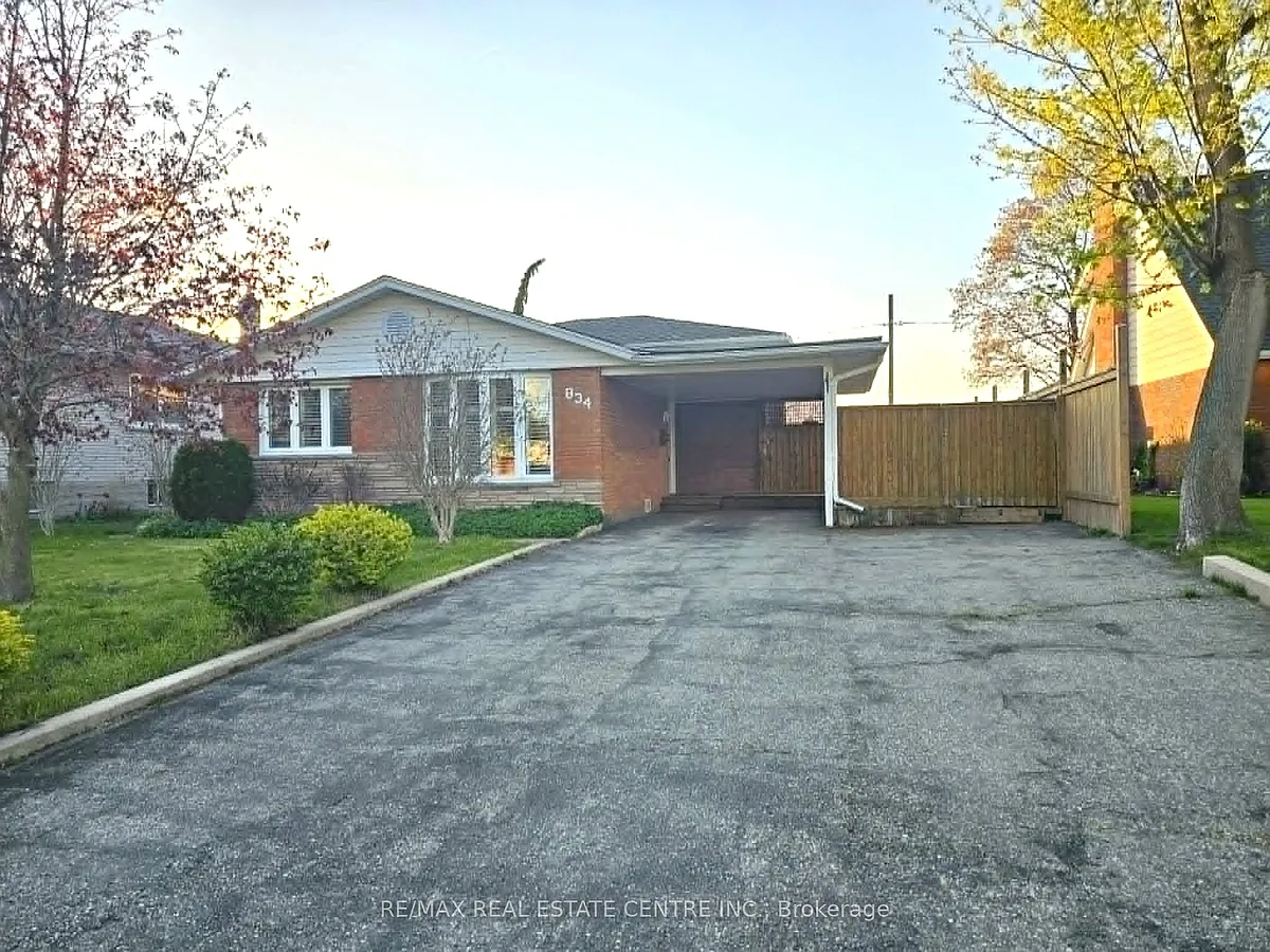 Building Photo - 834 Westminster Dr S #MAIN