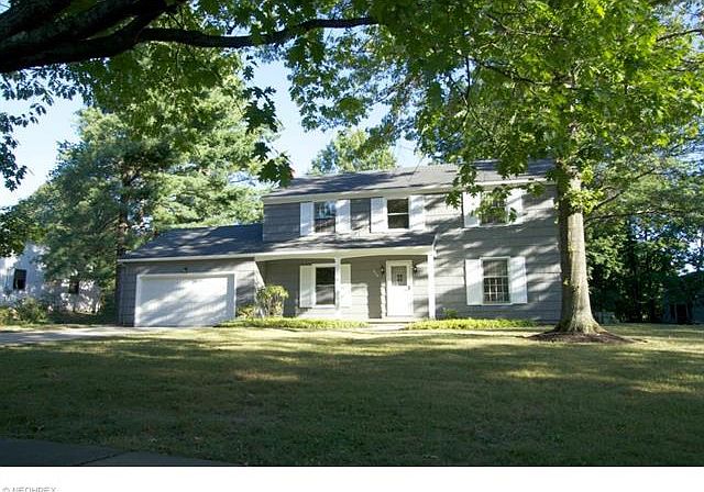 1st image of 270 Hartford Dr