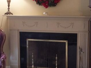 2437 Amesbury Rd, Akron, OH 44313