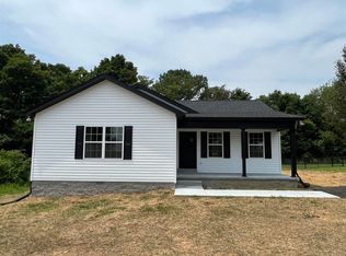 135 Circle Rd, Scottsville, KY 42164