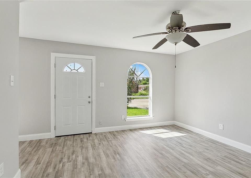 517 Emile Ave Westwego, LA, 70094 Apartments for Rent Zillow