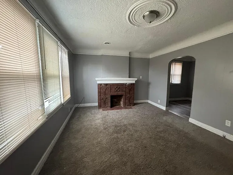 14834 Sussex St #3 — Photo 1
