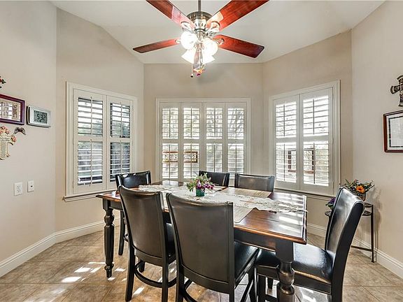 3rd image of 2813 Tenison Dr