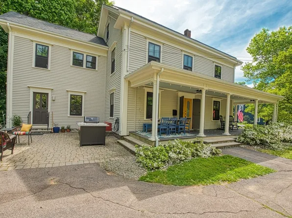 7 Oakland Ave, North Easton, MA 02356