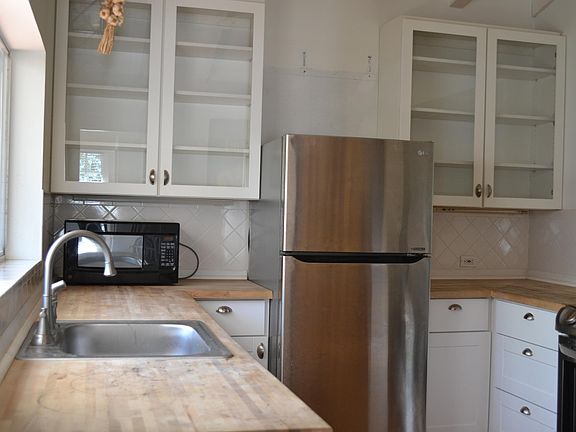 2nd image of 748 30th Street Ocean St