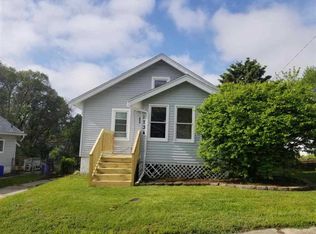 1734 Pershing Ave, Rockford, IL 61109