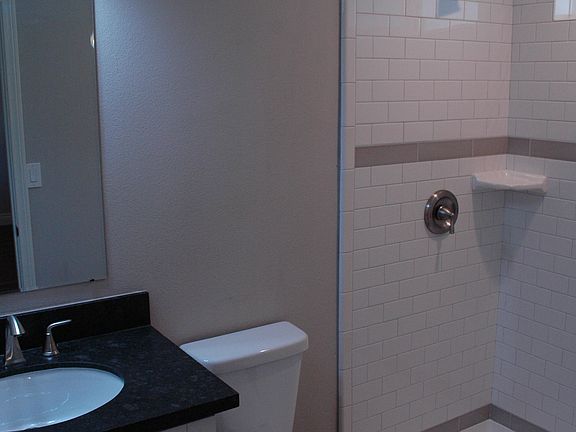 5th image of 2069 Westport St