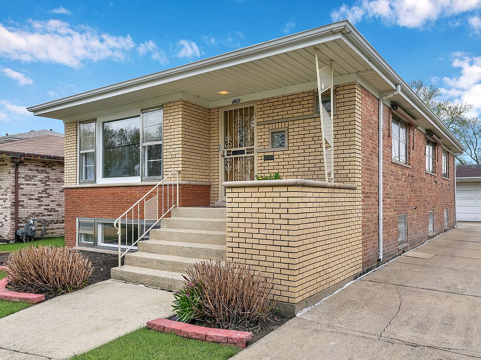 1st image of 4909 W 91st St