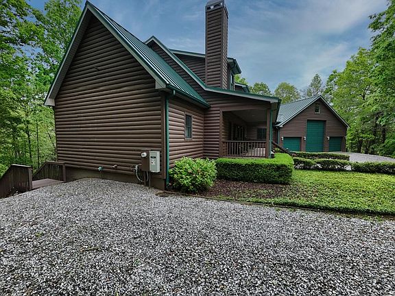 4th image of 1850 Linda Ln