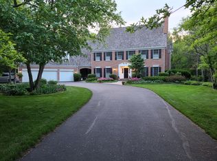 1360 Lakewood Dr, Lake Forest, IL 60045