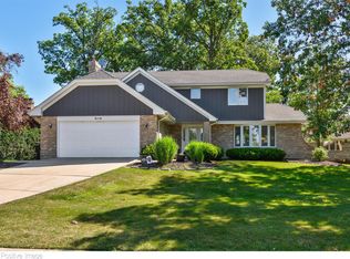 6110 Andres Ave, Tinley Park, IL