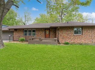 2921 Easton Blvd, Des Moines, IA 50317