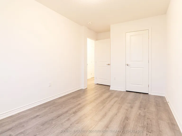 61 Soho St #10 — Photo 23