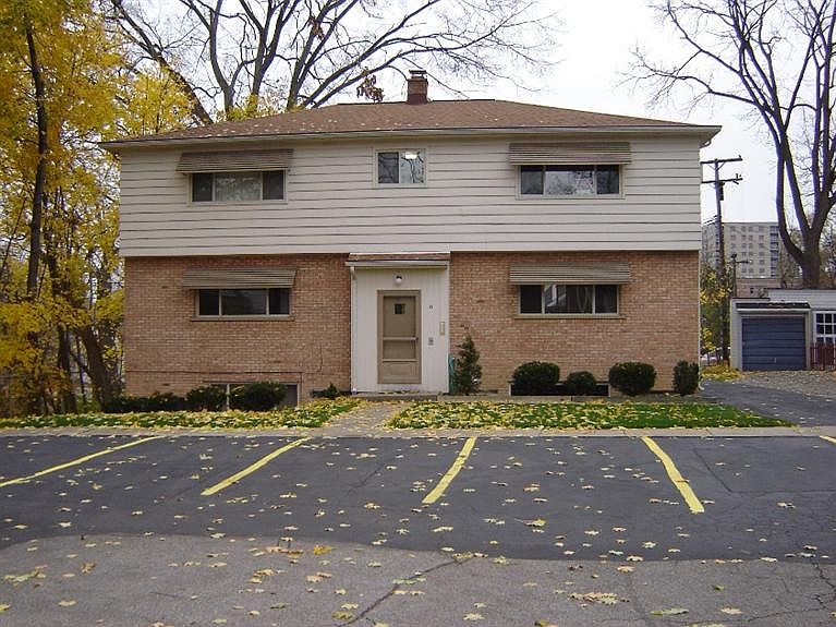 1st image of 6 Parkview Pl #6