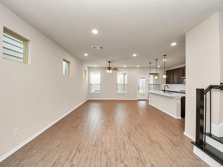 10325 Harmon Smith Dr — Photo 11