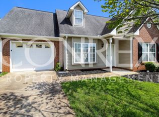 566 Fawn Branch Trl, Boiling Springs, SC 29316