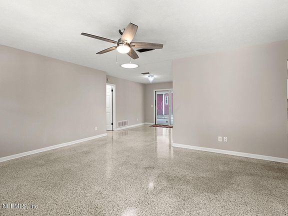 4th image of 1548 GROVE PARK Drive