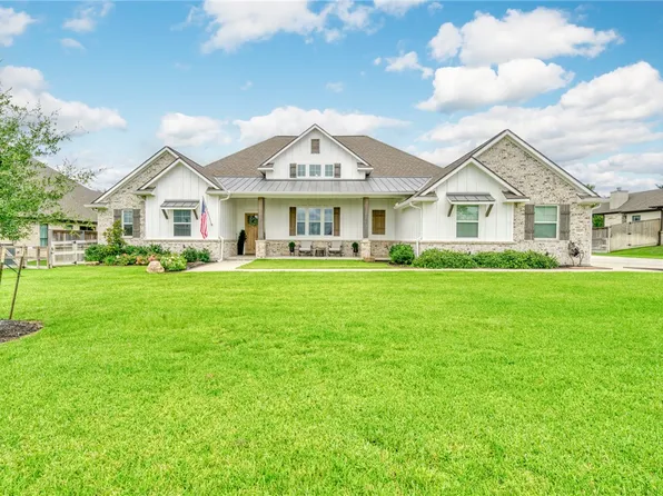 5527 Millstone Dr, College Station, TX 77845