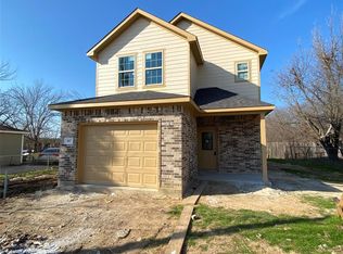 107 Austin St, Cleburne, TX 76031