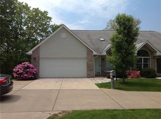 414 Country View Dr, Lower Burrell, PA 15068
