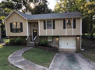 1560 Pine Tree Dr, Birmingham, AL 35235