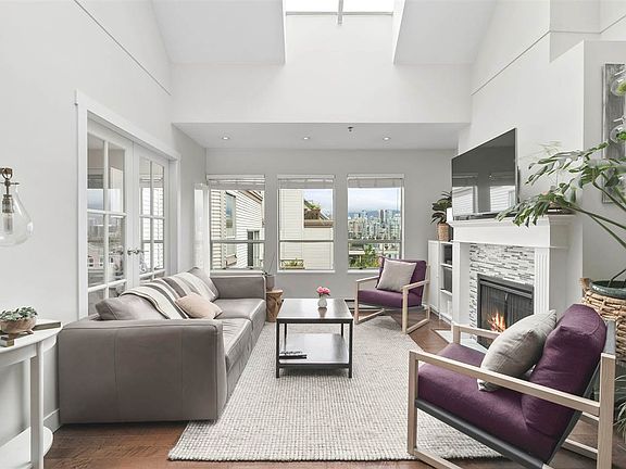 2nd image of 910 W 8th Ave #305