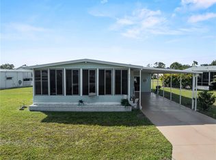 425 Boxwood Dr, Venice, FL 34285