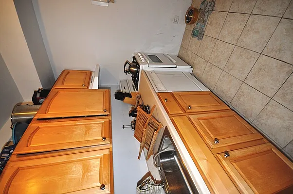 Rented by Corcoran | media 18