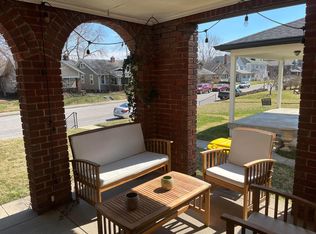 5238 Broadway St, Indianapolis, IN 46220