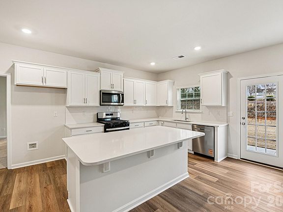 7th image of this home