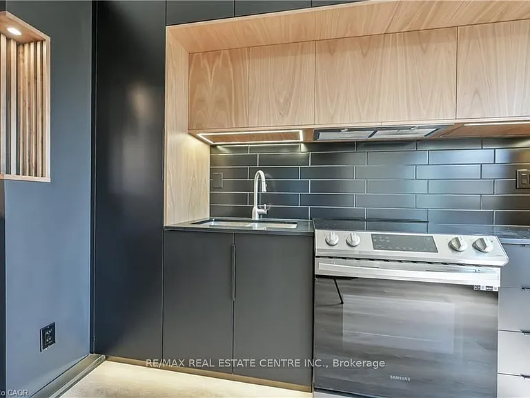 43 Mahony Ave #3 — Photo 6