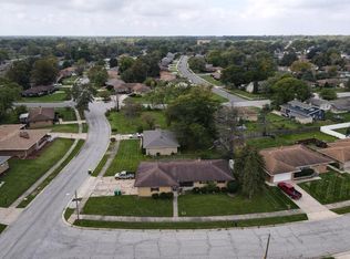 5550 Fillmore St, Merrillville, IN 46410