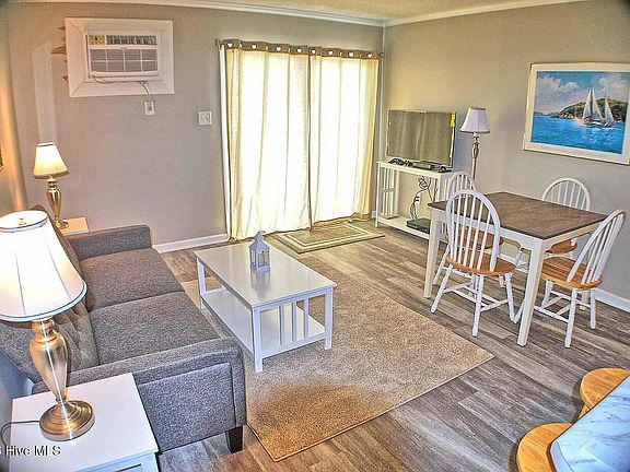 4th image of 2250 New River Inlet Road Unit 117