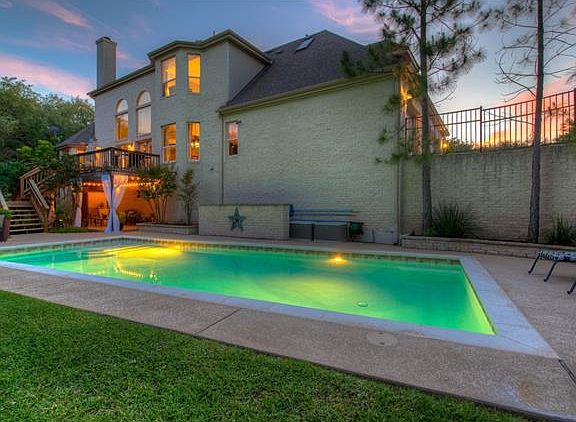 5th image of 1513 Pinehurst Ln