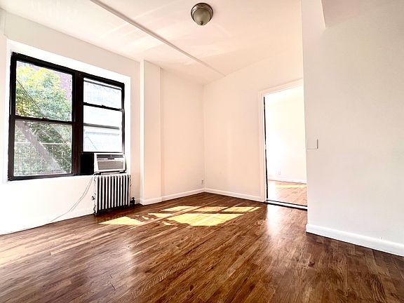 2nd image of 31-33 Oliver St #2E