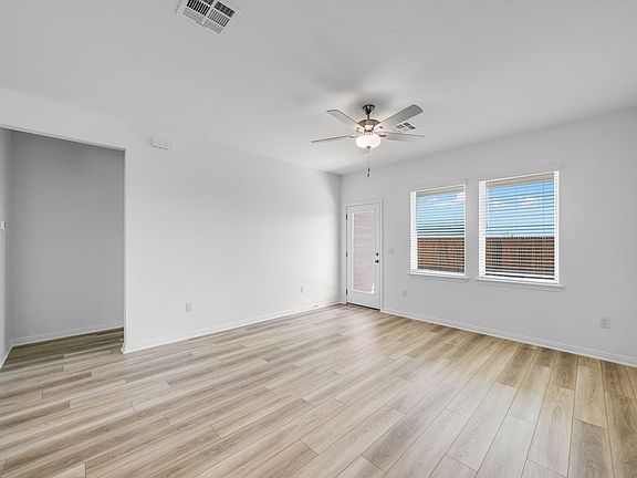 4th image of 6017 Alfred Acres Dr
