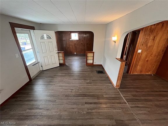 5th image of 5508 Delora Ave