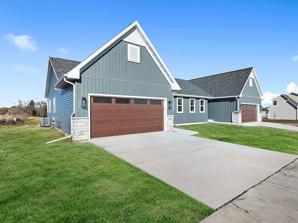 1st image of 408 Orchid Ave #17