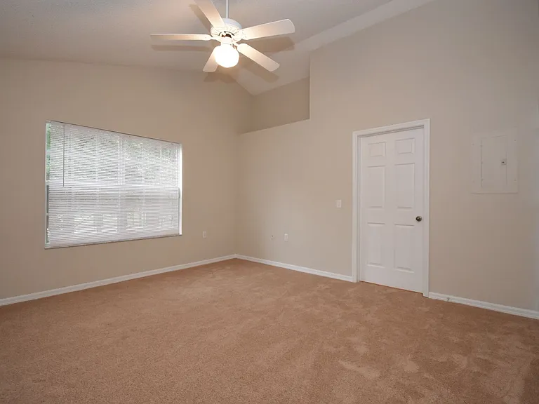 10000 SW 52nd Ave #GG199 — Photo 10