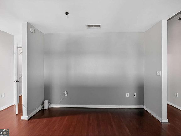 5th image of 361 17th St #1820