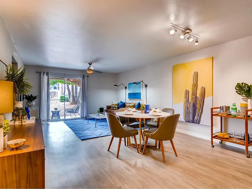 Visconti at Camelback apartments community photo
